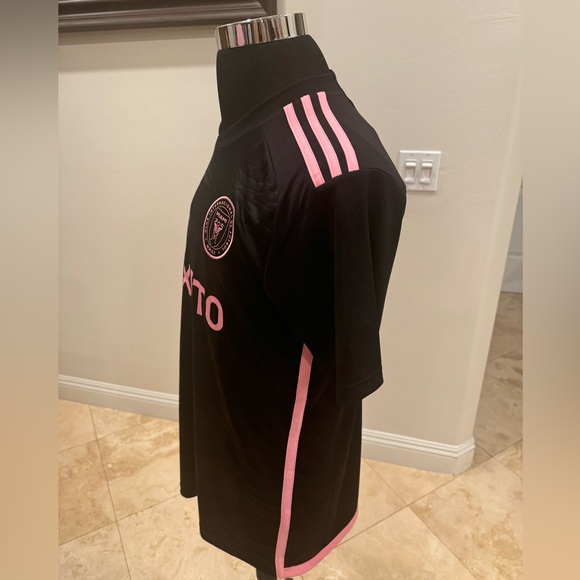 ⚽️ Adidas-Inter Miami 23/24 Messi Authentic Away Jersey⚽️ - Picture 7 of 10